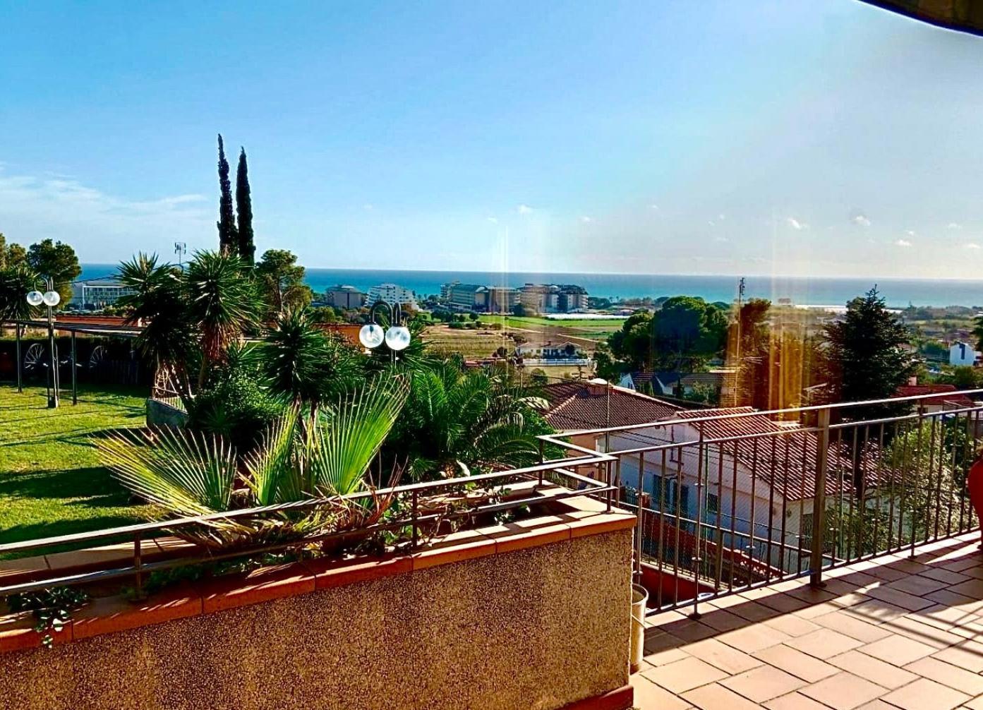 فيلا Preciosa Casa 2000 M2 Piscina Mar Barbacoa Felicidad سانتا سوزانا المظهر الخارجي الصورة