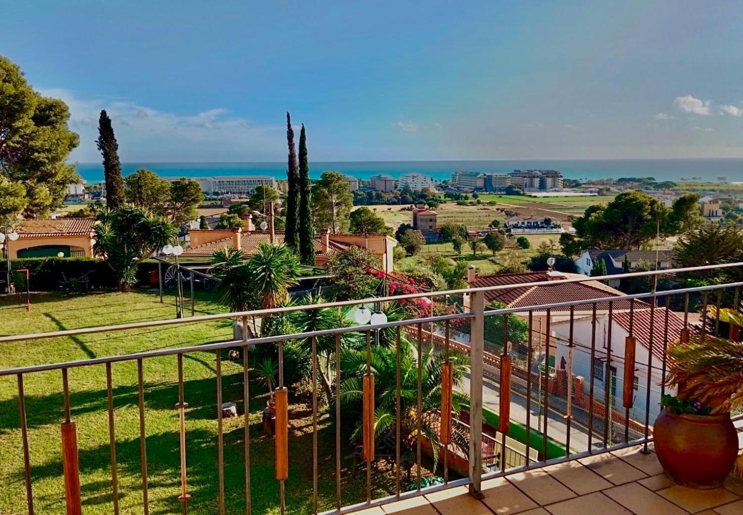 فيلا Preciosa Casa 2000 M2 Piscina Mar Barbacoa Felicidad سانتا سوزانا المظهر الخارجي الصورة