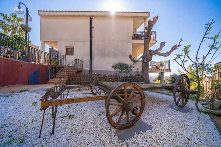 فيلا Preciosa Casa 2000 M2 Piscina Mar Barbacoa Felicidad سانتا سوزانا المظهر الخارجي الصورة