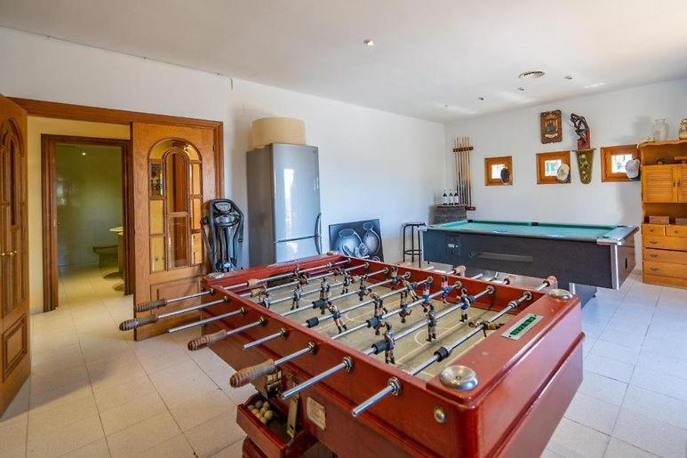 فيلا Preciosa Casa 2000 M2 Piscina Mar Barbacoa Felicidad سانتا سوزانا المظهر الخارجي الصورة